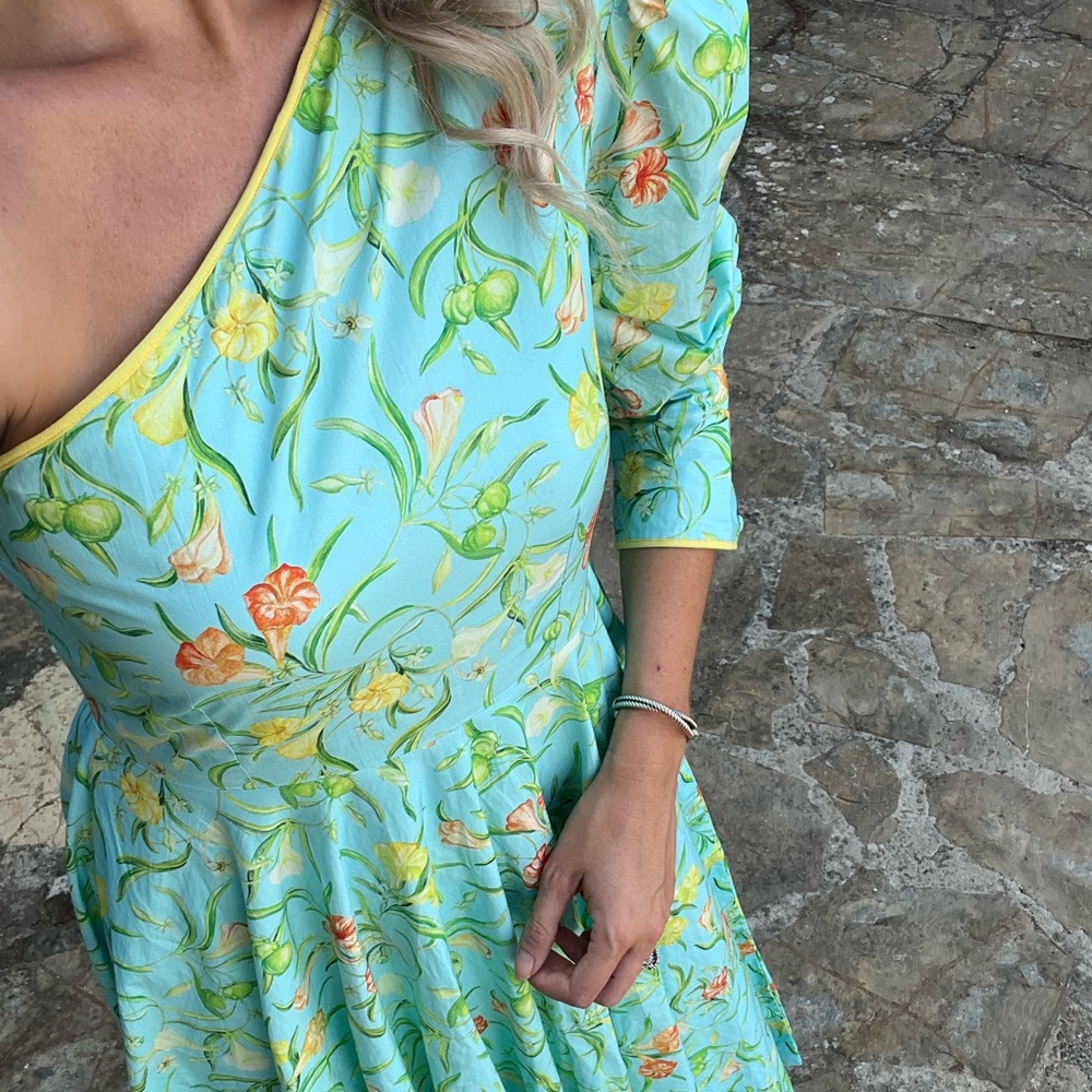 Sruti Dalmia Aqua Kaner One-Shoulder
Maxi Dress